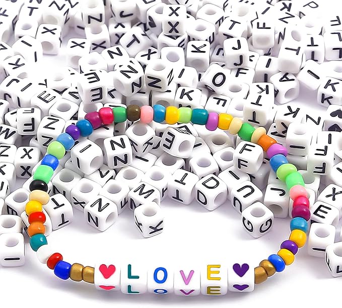 YMSDZHL Alphabet Beads A-Z 1000Pcs Letter Beads, Acrylic 6x6mm Round Letter Beads Kits,Black Digit and Colorful Smile Bead for Bracelets Necklaces DIY Jewelry Making (Colorful Square)