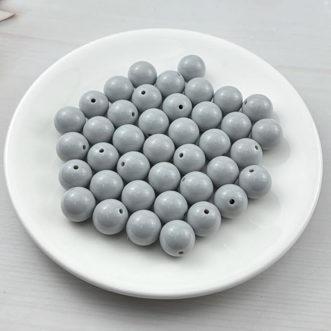 YUEXIGO 40pcs Acrylic Round Beads for Crafts 16mm Resin Candy Color Spacer Beads with Hole for Jewelry Making Sewing Crafts Decoration Necklaces Bracelets Earrings Supplies(Gray)
