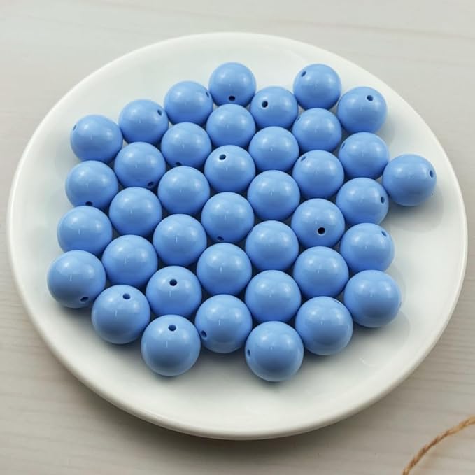 YUEXIGO 40pcs Acrylic Round Beads for Crafts 18mm Resin Candy Color Spacer Beads with Hole for Jewelry Making Sewing Crafts Decoration Necklaces Bracelets Earrings Supplies(Blue)