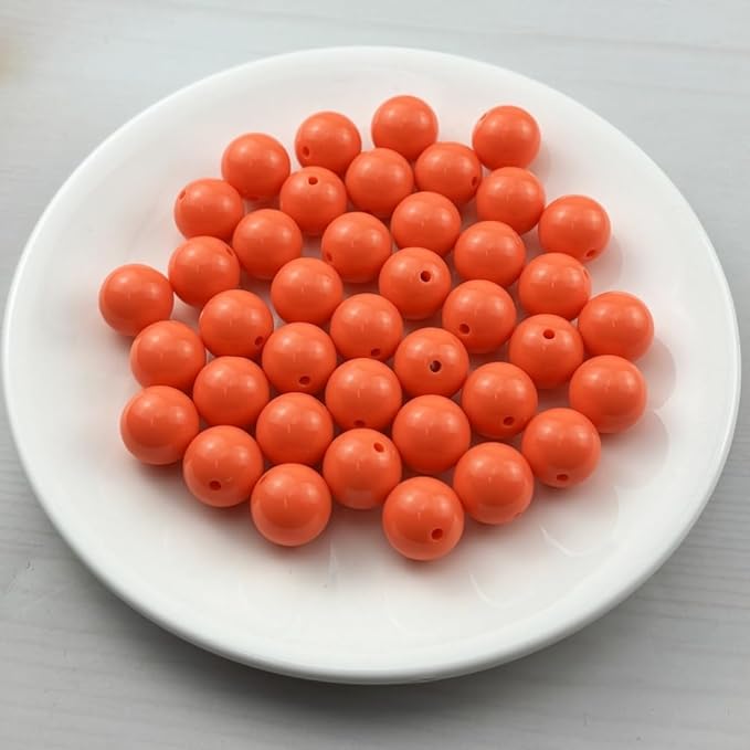 YUEXIGO 40pcs Acrylic Round Beads for Crafts 16mm Resin Candy Color Spacer Beads with Hole for Jewelry Making Sewing Crafts Decoration Necklaces Bracelets Earrings Supplies(Orange)