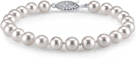 The Pearl Source 14K Gold 8-9mm AAA Quality Round White Freshwater Cultured Pearl Bracelet for Women