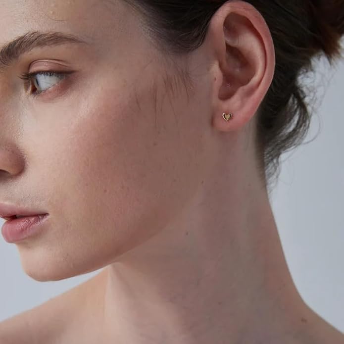 JINERA 5 Pairs Stud Earrings for Women 14K Plated Gold/Silver Pearl Ball Small Stud Earrings Set Cartilage Piercing Hypoallergenic Lightweight Flatback Earrings Jewelry Gifts for Women