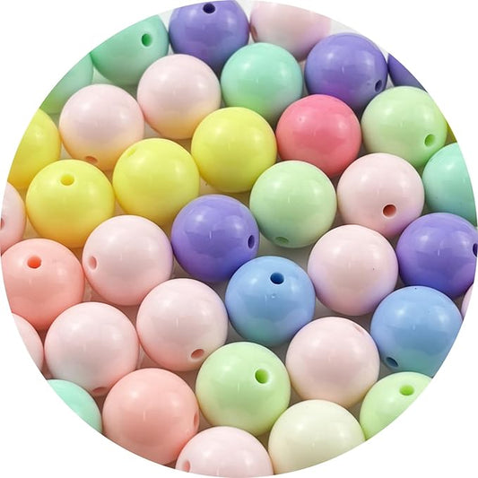 YUEXIGO 40pcs Acrylic Round Beads for Crafts 16mm Resin Candy Color Spacer Beads with Hole for Jewelry Making Sewing Crafts Decoration Necklaces Bracelets Earrings Supplies(Light Mix Colors)