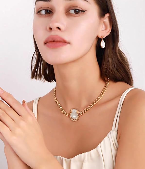Aobei Pearl 18K Gold Plated Paperclip Chain Choker Satellite Chain Freshwater Cultured Biwa Pearl Pendant Necklace Dainty Jewelry for Women