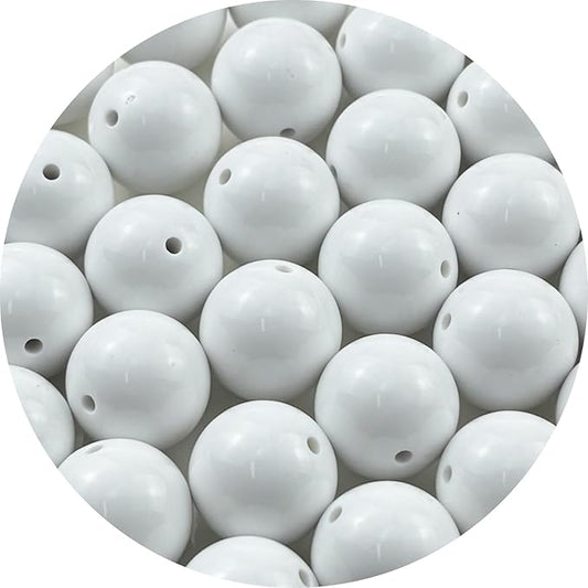 YUEXIGO 40pcs Acrylic Round Beads for Crafts 20mm Resin Candy Color Spacer Beads with Hole for Jewelry Making Sewing Crafts Decoration Necklaces Bracelets Earrings Supplies(White)