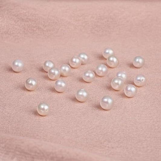 20pcs 4mm Round Natural Freshwater Pearl Beads, White Freshwater Pearl Beads for Jewelry Making, Bracelets and DIY Craft