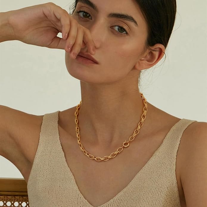 Aobei Pearl 18K Gold Plated Paperclip Chain Choker Satellite Chain Freshwater Cultured Biwa Pearl Pendant Necklace Dainty Jewelry for Women