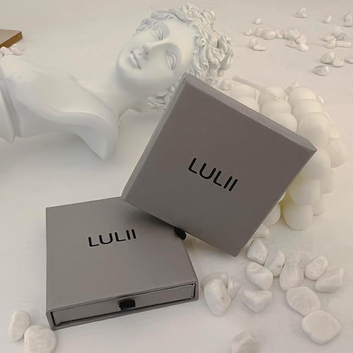 Pearl Necklaces for Women 14K Gold Plated Dainty Layered Single Pearl Necklace Simple Daisy Pearls Choker Cute Gold Necklace Stack Jewelry Sets for Women Trendy Gifts