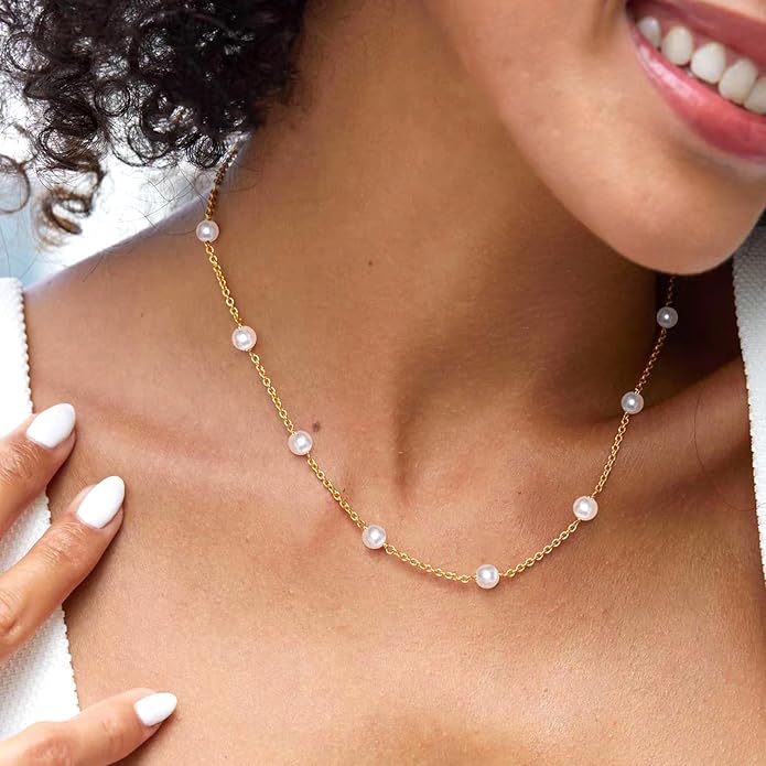 Pearl Necklaces for Women 14K Gold Plated Dainty Layered Single Pearl Necklace Simple Daisy Pearls Choker Cute Gold Necklace Stack Jewelry Sets for Women Trendy Gifts