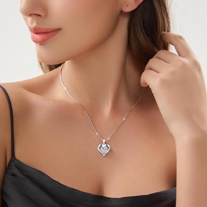 Moissanite Necklace for Women, 1-3 Carat Heart Necklace Engraved with 'I LOVE YOU', Birthday Gift for Wife, Anniversary Present for Wife Women, Jewelry Gifts for Valentine's Day