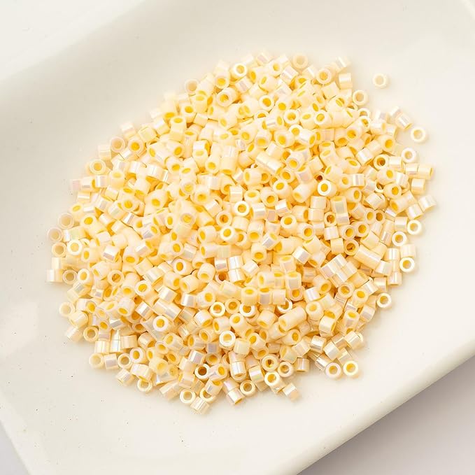 John Bead 25g Cylin Beads Cream AB 11/0 Glass Cylindrical Seed Beads for Jewelry Bracelets Necklaces Earrings Making Embroidery Home Decor