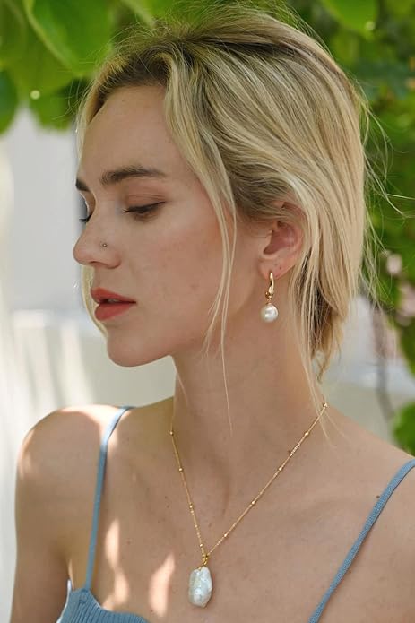 Gold Plated Huggie Hoop Earrings with Charms Fashion Pearl Drop Dangle Earrings for Women Handmade Karma Circle Jewelry for Ladies Lightweight Pearl Earrings on Christmas