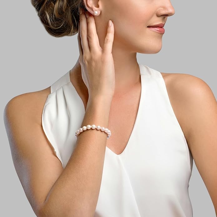 The Pearl Source 14K Gold 8-9mm AAA Quality Round White Freshwater Cultured Pearl Bracelet for Women
