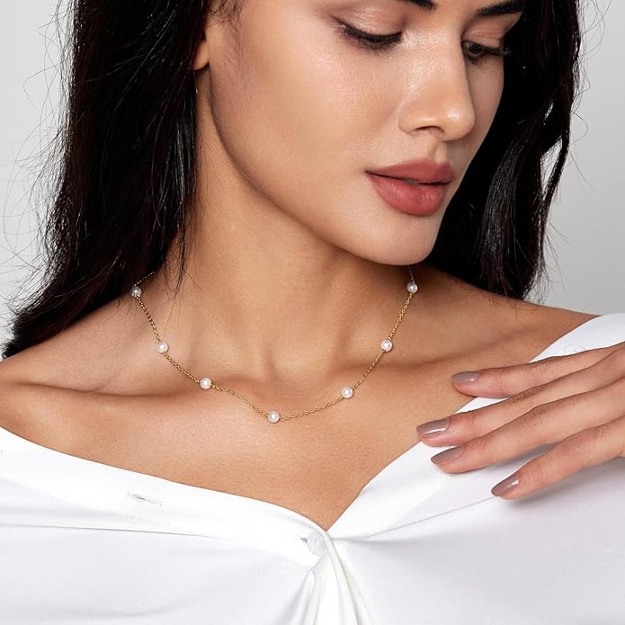 Pearl Necklaces for Women 14K Gold Plated Dainty Layered Single Pearl Necklace Simple Daisy Pearls Choker Cute Gold Necklace Stack Jewelry Sets for Women Trendy Gifts