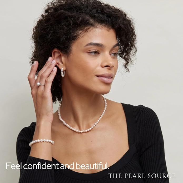 The Pearl Source 14K Gold 8-9mm AAA Quality Round White Freshwater Cultured Pearl Bracelet for Women