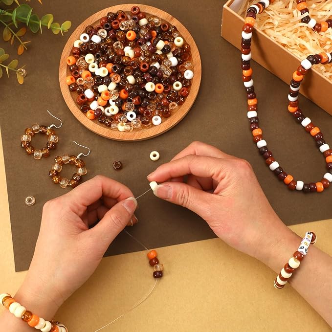 UPINS 1200Pcs Brown Pony Beads for Bracelets Jewelry Making DIY Crafts Brown Hair Beads Party Decoration Necklace Friendship Bracelets Romantic Accessories (6 Colors)